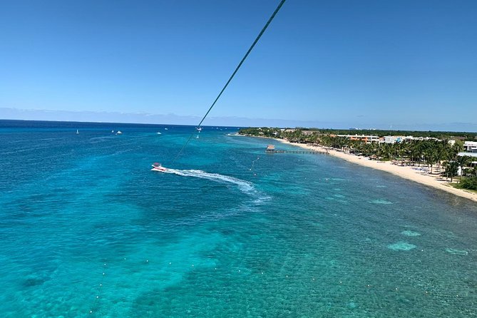 Best Parasailing Cozumel + Locker - The Parasailing Moment: Rise to 250 Meters for 15 Minutes