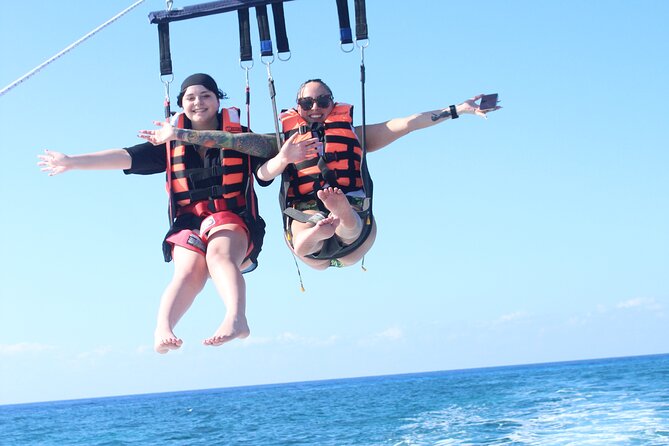 Best Parasailing Cozumel + Locker - Before You Fly: Safety Gear, Instructions, and What You Should Expect