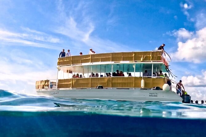 Catamaran Excursion + Open bar + Snorkeling at El Cielo - Stop 1: Columbia Reef (Deep-Water Feel, Longer Time)