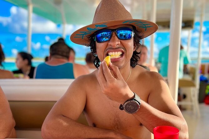 Catamaran Excursion + Open bar + Snorkeling at El Cielo - Stop 3: Playa El Cielo (Starfish Time on the Sandbar)
