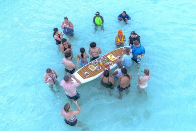 Catamaran Snorkeling to El Cielo and The Money Bar Beach Club - Palancar Reef snorkeling: what “guided” changes for you