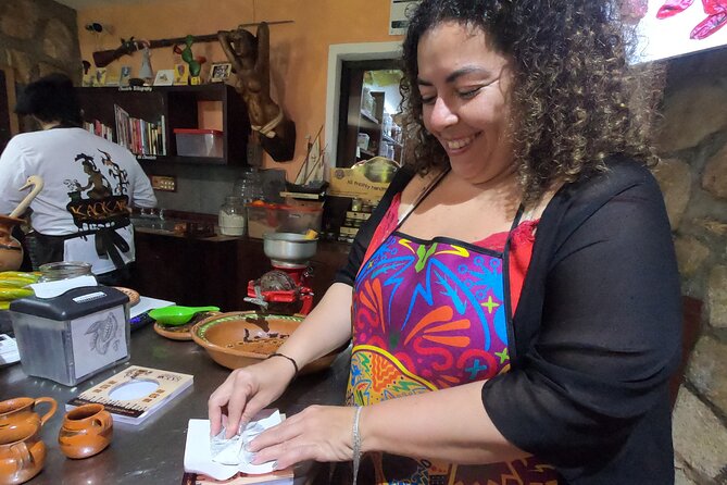 Chocolate Tasting & mayan Presentation - Lunch in Cozumel: tacos from a local kitchen, not a factory