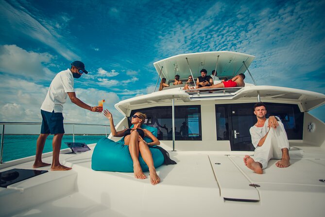 Cozumel All Inclusive: Coast & Relax 4h on 51' Leopard - Snorkeling Equipment, Inflatables, and SUPs: Your Water Time, Your Way