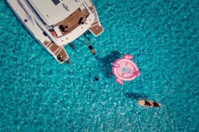Cozumel All Inclusive: Coast & Relax 4h on 51' Leopard - Food and Premium Drinks: The All-Inclusive Part You’ll Actually Care About