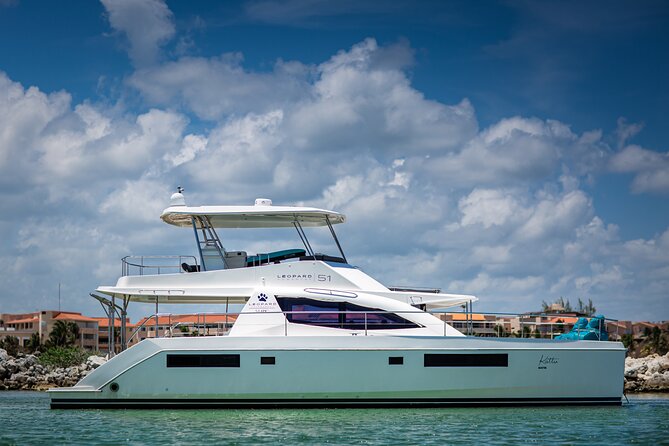Cozumel All Inclusive: Coast & Relax 4h on 51' Leopard - Price and Value for a Group of up to 10: What You’re Really Paying For