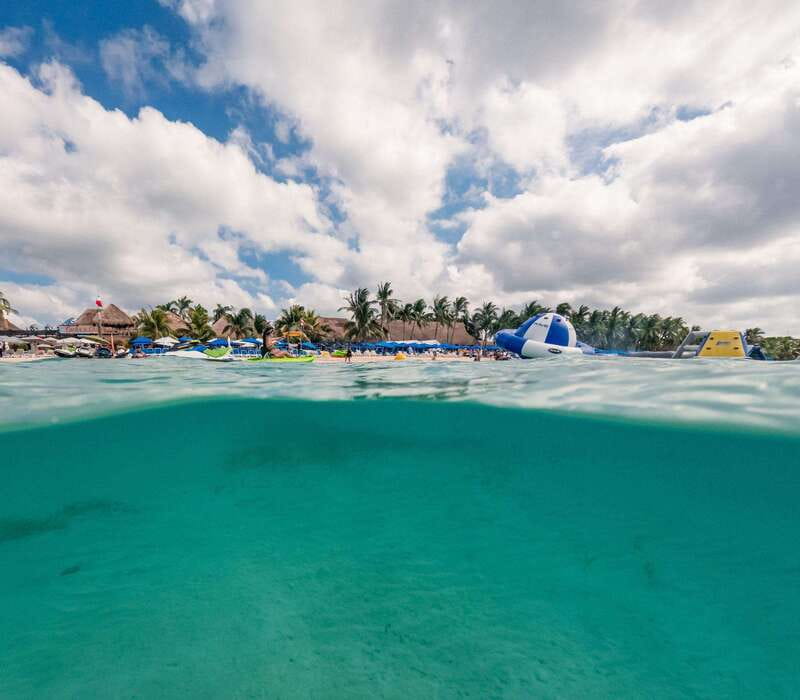 Cozumel: Best Day Pass at San Francisco Fun Beach Club - Space and vibe: families love it, couples may want a quieter corner