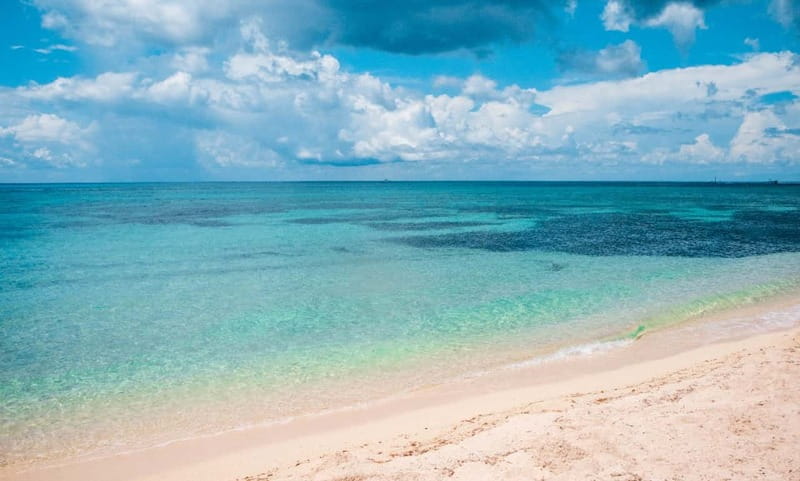 Cozumel: Catamaran, El Cielo Bay & Palancar Reef with Lunch - The catamaran ride: what the travel time really feels like