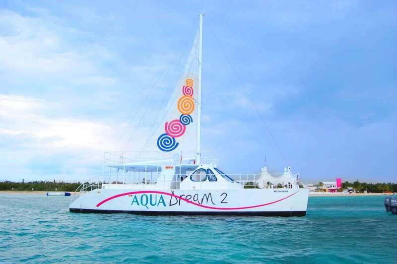 Cozumel: Catamaran, El Cielo Bay & Palancar Reef with Lunch - Price and value: how the $98 adds up (and what to budget for)