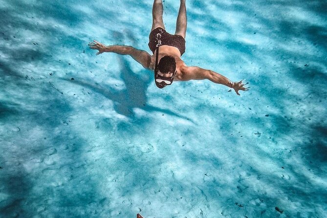 Cozumel Catamaran Tour: Snorkel at Top Reefs & Open Bar - The Onboard Vibe: Music, Drinks, and How Loud Can It Be?