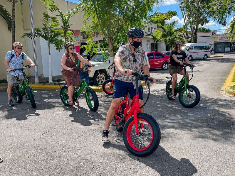 Cozumel City Tour with Lunch - Grijalva monument and the Mayan pyramid: quick history moments
