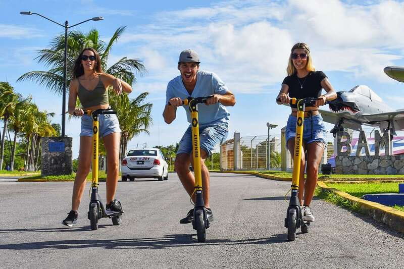 Cozumel: Clear Boat and Electric Scooter Ride - Downtown Cozumel and the Tequilera Stop (18+ Only)