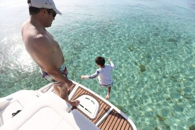 Cozumel Heaven awaits: Sail and Snorkel by private boat - Reef of Colombia: your first snorkel hit