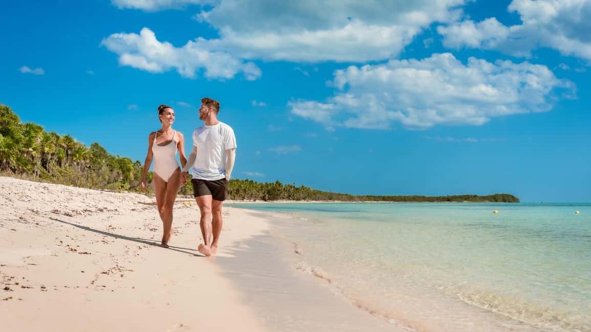 Cozumel, Kuzá Beach & Adventure Park Day Pass - Arrival at KUZÁ: easy access and a clear place to start