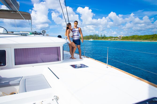 Cozumel Luxury Sailing & Snorkeling Cruise Experience - Second stop: coast cruising plus lunch onboard