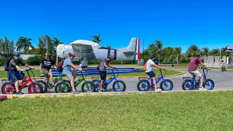 Cozumel: North Shore E-Bike Adventure & Beach Break - Beach break at the north end: white sand, swim time, and lunch on the shore
