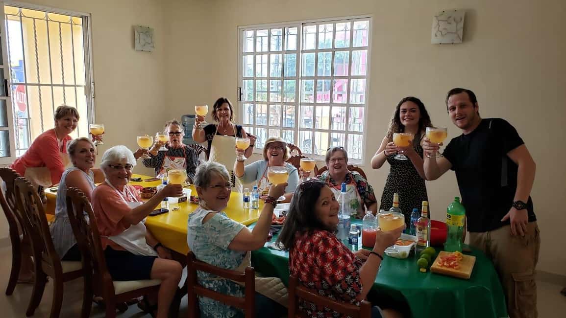 Cozumel: Private Cooking Class in a Family Kitchen - Drinks and Snacks: Margaritas Aren’t an Afterthought Here