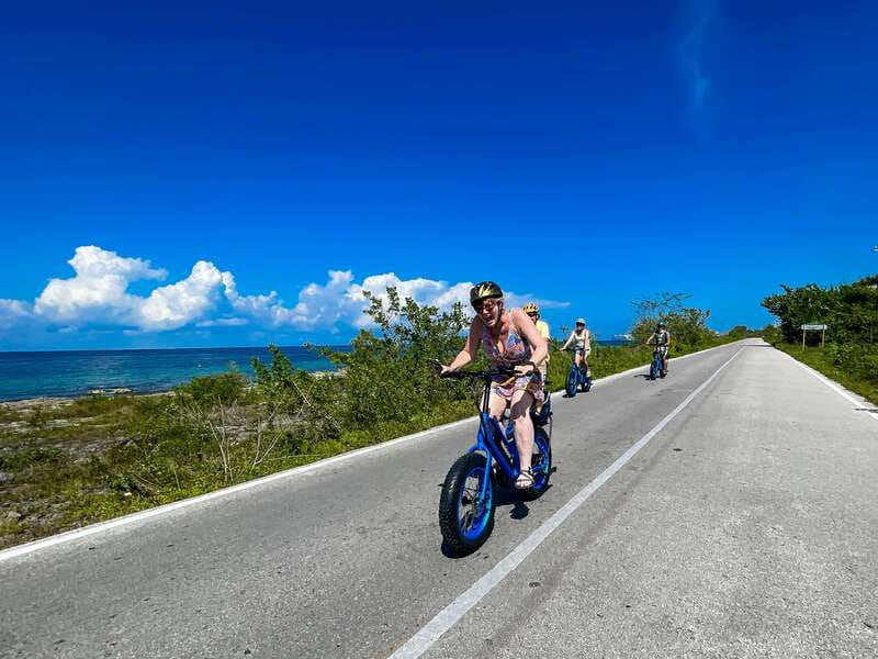 Cozumel: West Coast E-Bike and Snorkeling Tour - Lunch Included: A Real Fuel Stop