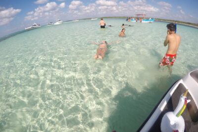 El Cielo and Snorkel Private Excursion - Playa El Cielo: starfish snorkeling and drinks by the sand dunes