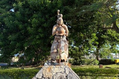 History walking - Foodie Cozumel tour - Stop 1: Square of Three Cultures for Mayan-style replicas and a possible dance show
