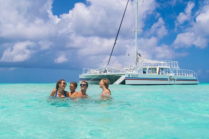 Luxury Cozumel Catamaran: Snorkel, Beach Club & Relaxation - Catamaran Comfort: What a 65-Foot Boat Usually Means