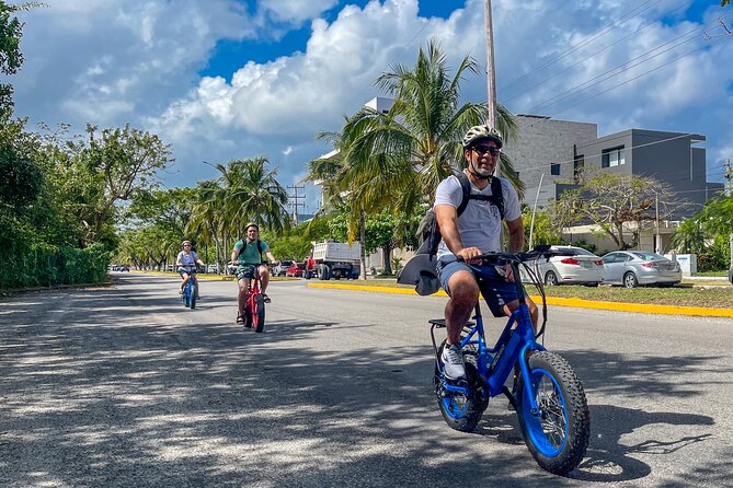 North Shore E-Bike & Beach Break - Stop 2: Cocos Beach for Lunch and Kayak/Paddle Time (About 2 Hours)