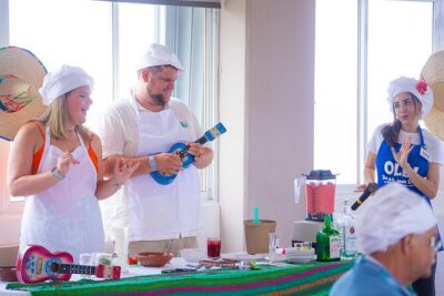 Original Salsa and Salsa™ Cozumel - Finding the start point at Mercadito My Love in central Cozumel
