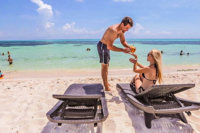 Private Tour Cozumel your way Jeep 4x4 up to 4 People - Chankanaab Beach Park and Punta Sur Eco Park: plan for coastal time