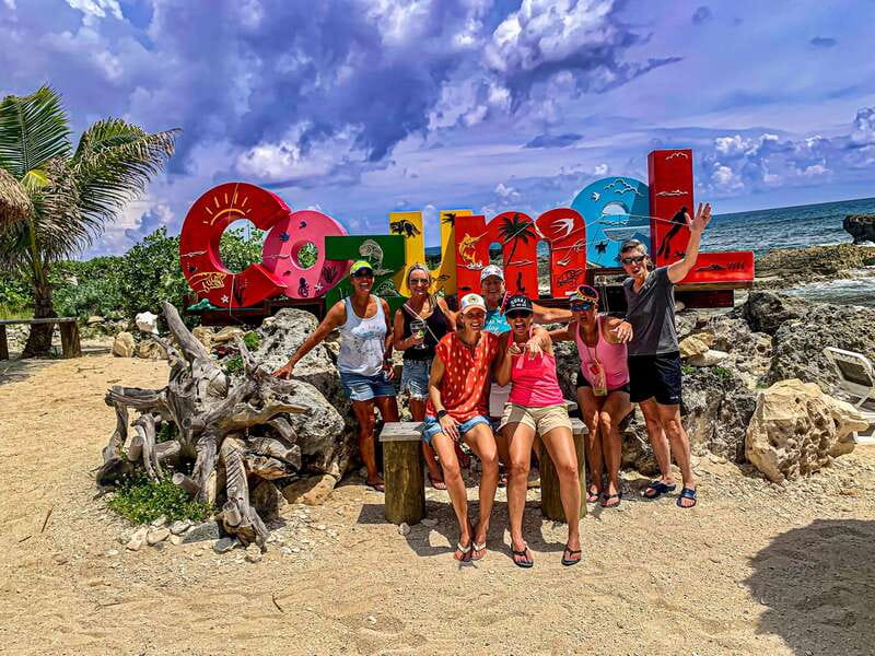 Private Van Service. Tasting the best of Cozumel - Downtown Cozumel: Santa Cruz Church and the Mayas-to-conquest story