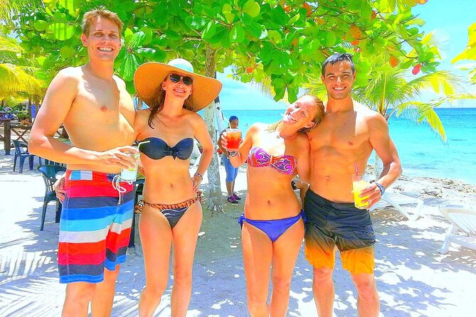 Snorkeling and Beach Club Access in Cozumel with Lunch - Best for beginners and families with kids 7+