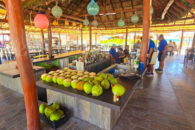 Tour in the Village Shopping and Beach Time in Cozumel - Stop 1: San Miguel de Cozumel streets in a quick 20-minute orientation
